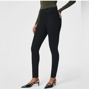 Spanx Shape Ankle Skinny Jeans Black EveryWear Style #20278T Size XL Tall